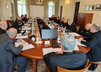 Vescovi Nordest sul fine vita. «Nessuno va lasciato solo»