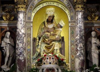 Castelmonte sotto il manto di Maria