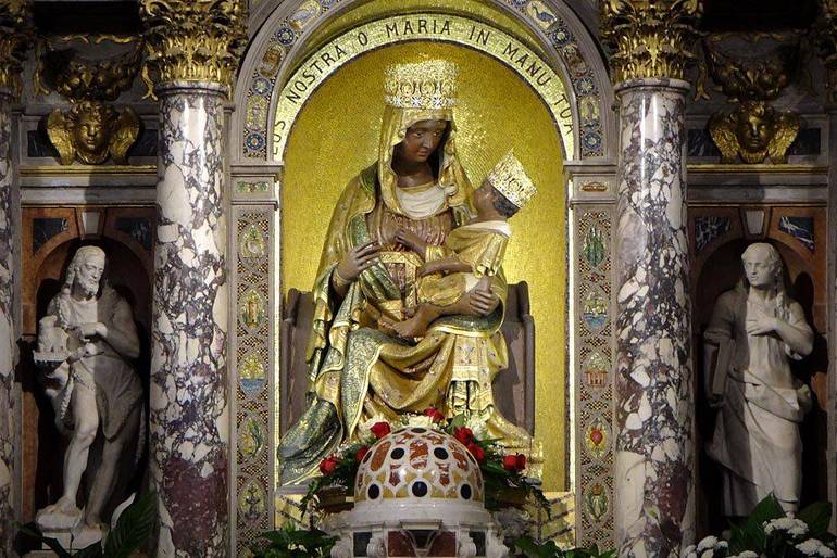 Sotto Il Manto Di Maria Castelmonte sotto il manto di Maria | La Vita Cattolica