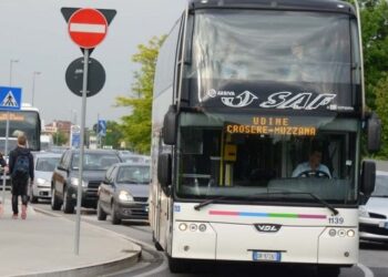 120 bus in più per la scuola