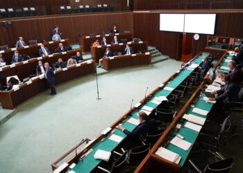 40 milioni alle piccole imprese per i costi energetici