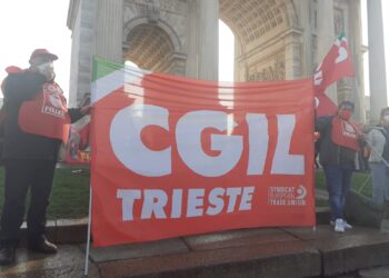 500 dal Friuli a Milano per lo sciopero generale