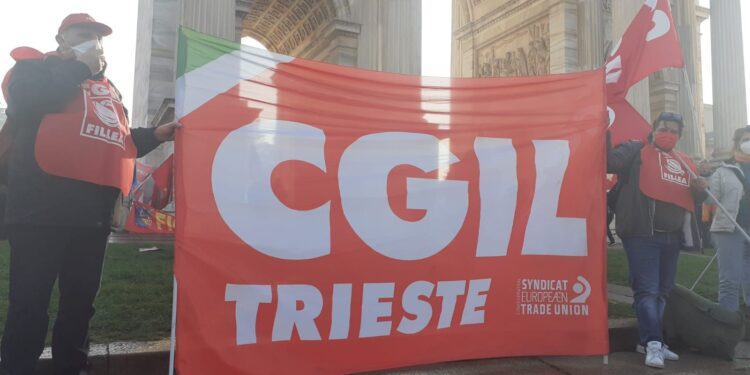 500 dal Friuli a Milano per lo sciopero generale