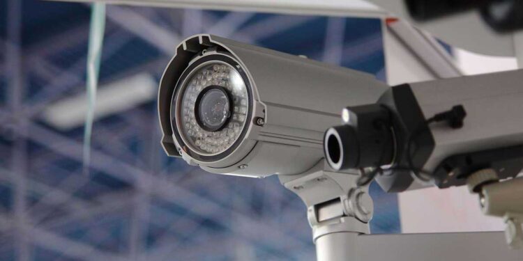 80 milioni alle Regioni per videosorveglianza nelle strutture anziani