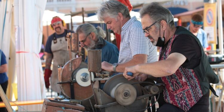 A Maniago torna Coltello in festa