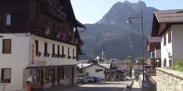 A Sappada chiusi bar e alberghi