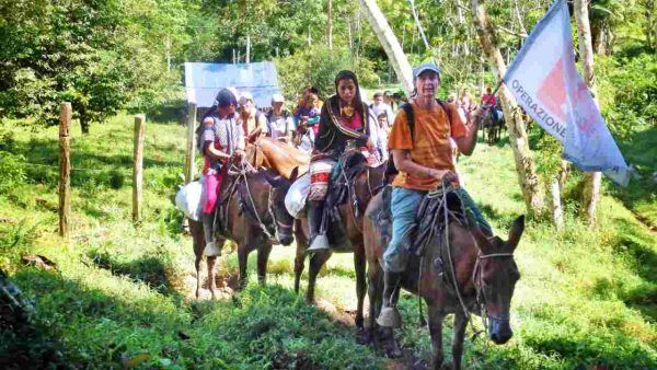 A Udine Monica Puto, “scudo umano” per la pace in Colombia