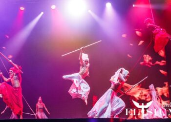 A Udine gli acrobati-danzatori del Circus-Theatre Elysium di Kiev