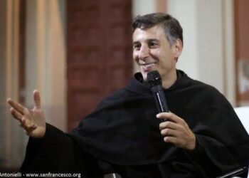 Padre Enzo Fortunato presenta Francesco e il sultano