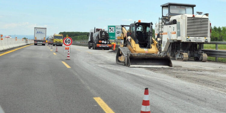 Terza corsia, fine settimana di cantieri sulla A4