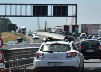 A4, quasi 400 eccessi velocità in 2 ore