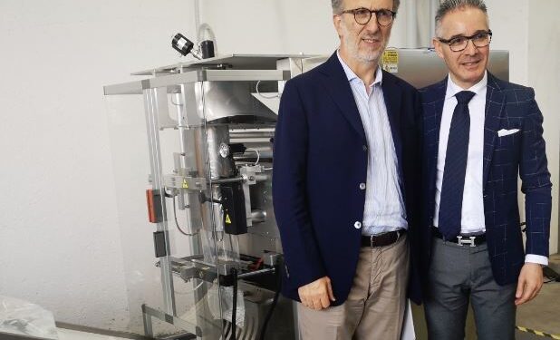 Acqua potabile in buste per le emergenze idriche