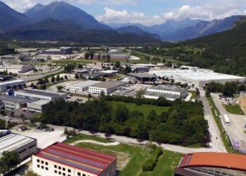 Ad Amaro la scuola per “specialisti digitali”