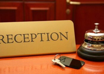 Alberghi: rischio chiusura anticipata