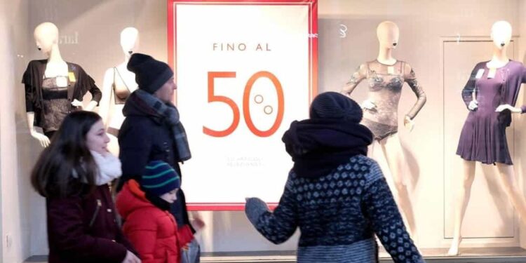 Anche in Friuli-V.G. saldi al via il 5 gennaio