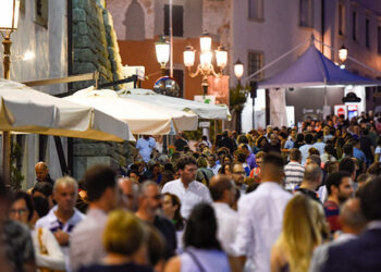 Annullata “Aria di festa”