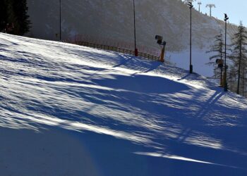 Austria, stop alle settimane bianche a Natale