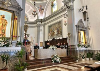 Bagnasco: “Reti di famiglie per la pace”