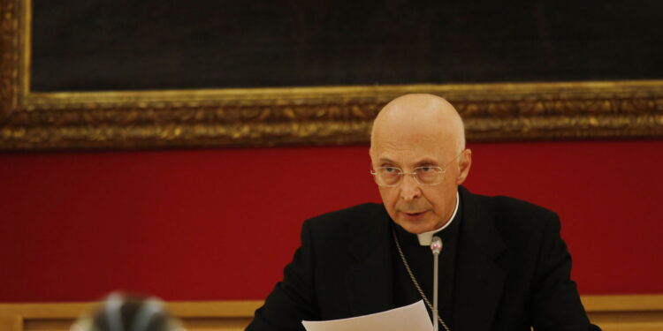 Bagnasco a Udine agli Istituti teologici