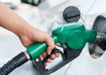 Benzina meno costosa che in Slovenia