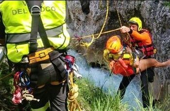 Bloccata in forra, salvata dai Vigili fuoco in Val d’Arzino