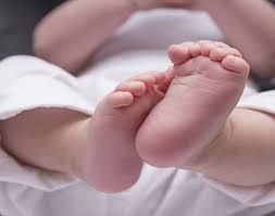 Bonus bebé, 1200 euro per ogni nato nel 2020