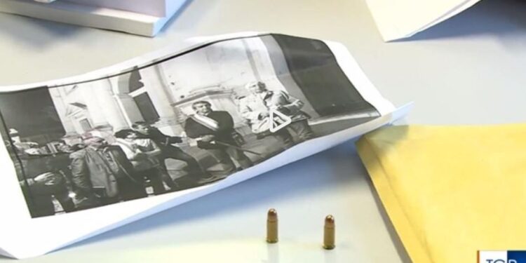 Busta con proiettili al giornalista della Tgr Taormina