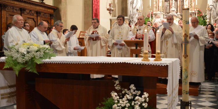 “Camminate insieme a don Valerio”
