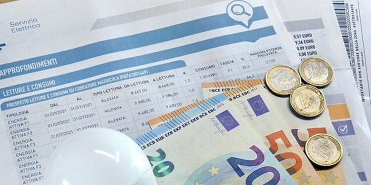 Caritas, in tre mesi 170 persone aiutate con le bollette