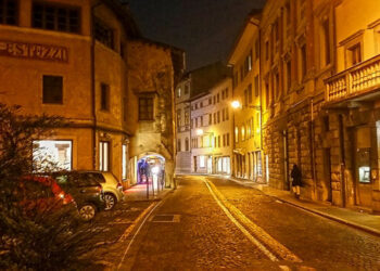 Caro bollette: Udine valuta la riduzione dell’apertura di uffici e musei