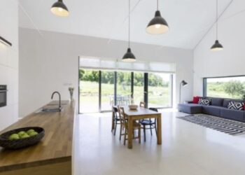 Casa moderna, sabato l’inaugurazione