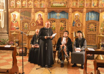 Cattolici, ortodossi ed evangelici uniti in preghiera