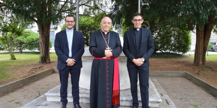 Chiesa in festa per l’ordinazione di don Christian e don Michele