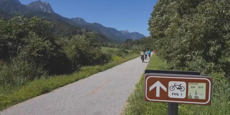 Ciclabili, approvato il Piano regionale