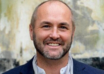 Colum McCann vince il Terzani con ‘Apeirogon’