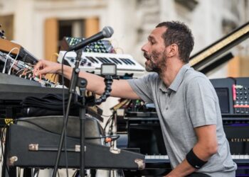 Concerto all’alba con Boosta