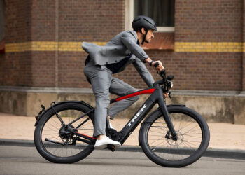 Contributi per auto e bici elettriche