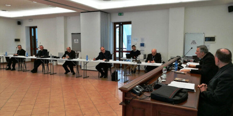 Coronavirus, Vescovi Nordest: opportunità di conversione