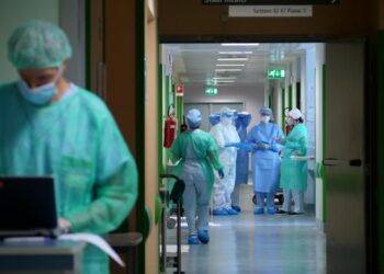 Covid, ancora 12 morti