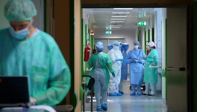 Covid, ancora 12 morti