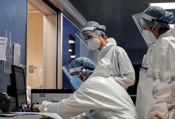 Covid, in Fvg nuovi casi in calo dell’1,4% in 7 giorni