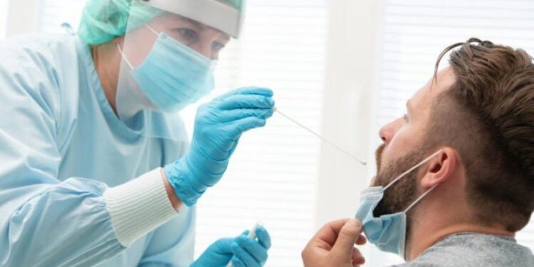 Covid, in Fvg prosegue il calo di ricoveri e isolamenti