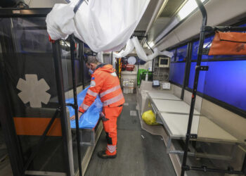 Covid, nuovi posti letto in area medica