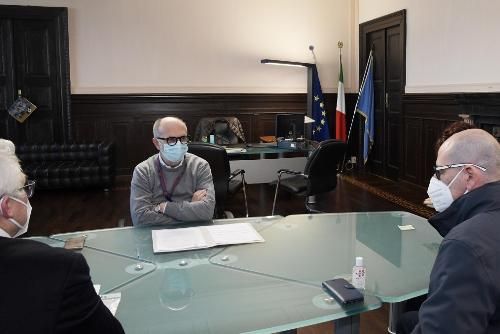 Covid, tamponi anche dai medici di base. C’è l’accordo