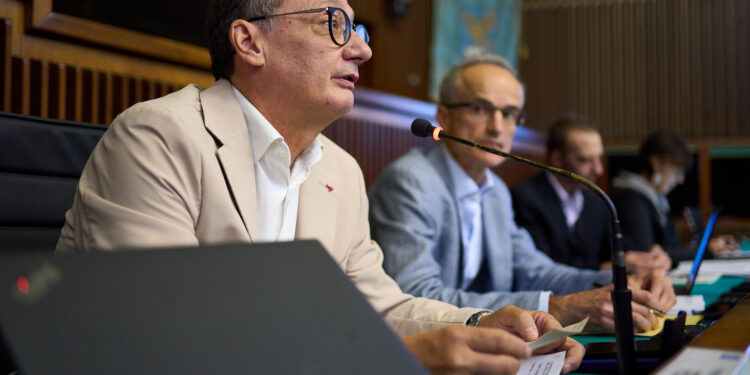 Cure palliative, via libera sull’accreditamento delle reti, anche pediatriche