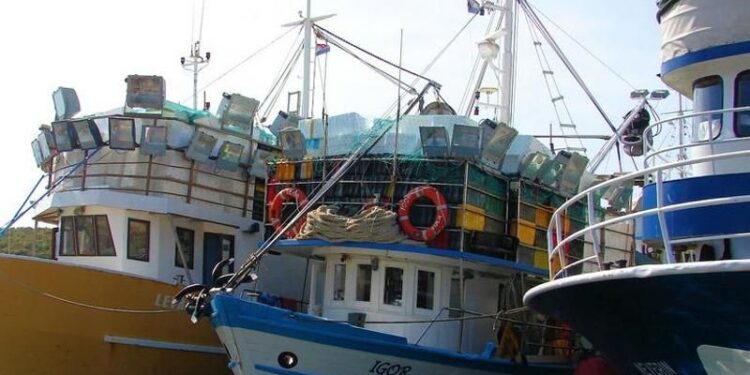 Da sabato 19 agosto fermo pesca in tutto l’Adriatico