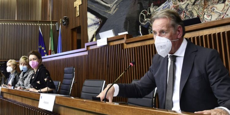 Dal 1° aprile sconto benzina maggiorato