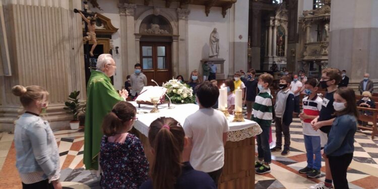 Dalla Cattedrale ogni domenica la Santa Messa in diretta su Telefriuli e Radio Spazio