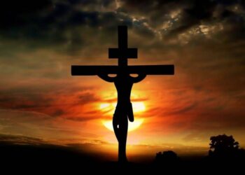 Distanti, ma uniti. Un triduo pasquale di forte comunione