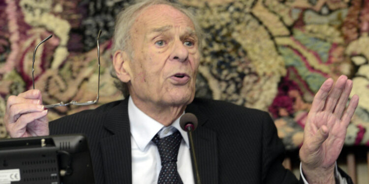 È morto Ettore Romoli